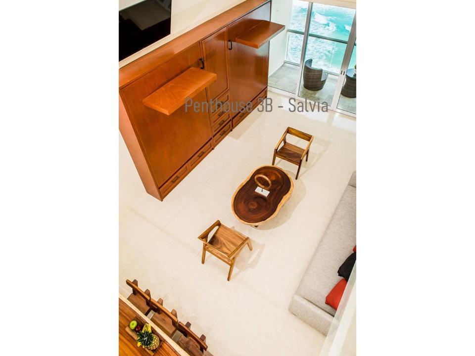 2 Story Oceanfront Penthouses On Cancun Beach! Exterior photo