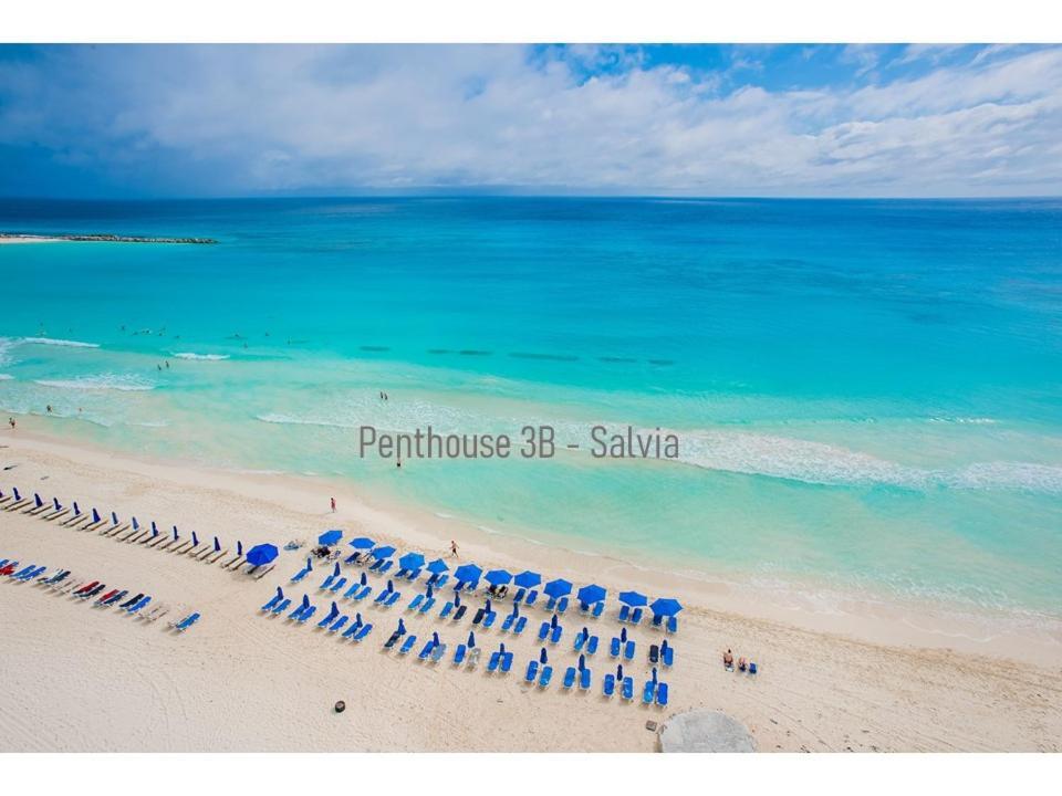 2 Story Oceanfront Penthouses On Cancun Beach! Exterior photo